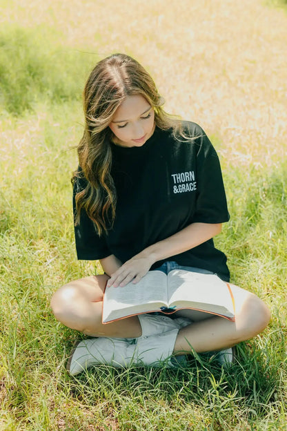 The Collective Shirt – Oversized Fit Tee Thorn & Grace